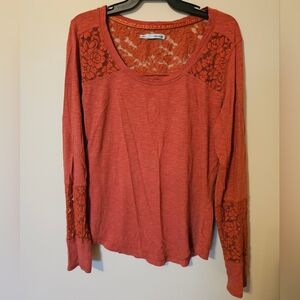 Maurice's orange long-sleeved lacey shirt size XL / L